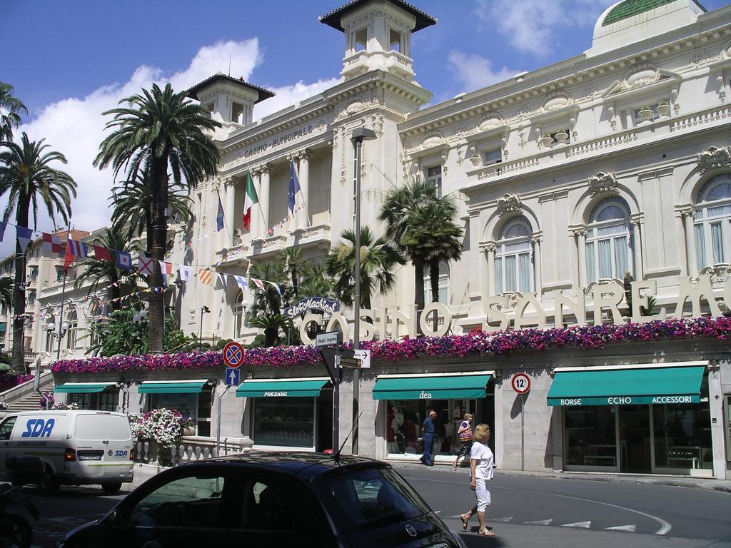 Villa Emma Ospedaletti Exterior foto
